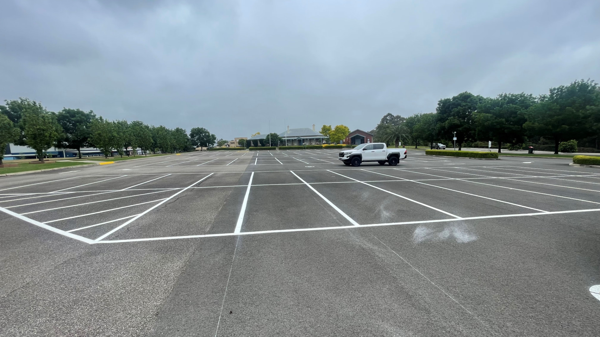 Car park bays and hatched areas at Magdalene